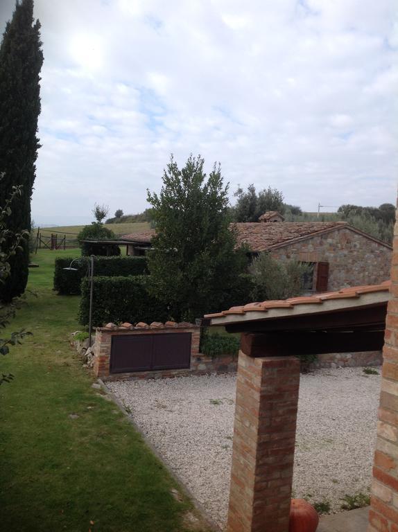 Agriturismo Il Canto Della Gallina Farm stay Villastrada (Umbria)
