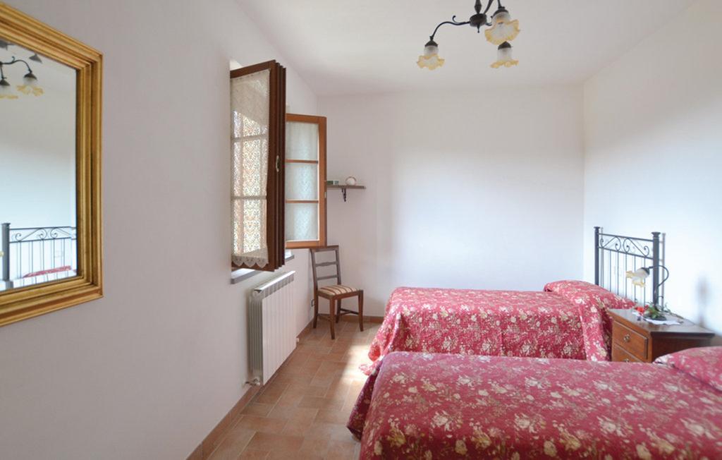Agriturismo Il Canto Della Gallina Farm stay Villastrada (Umbria)